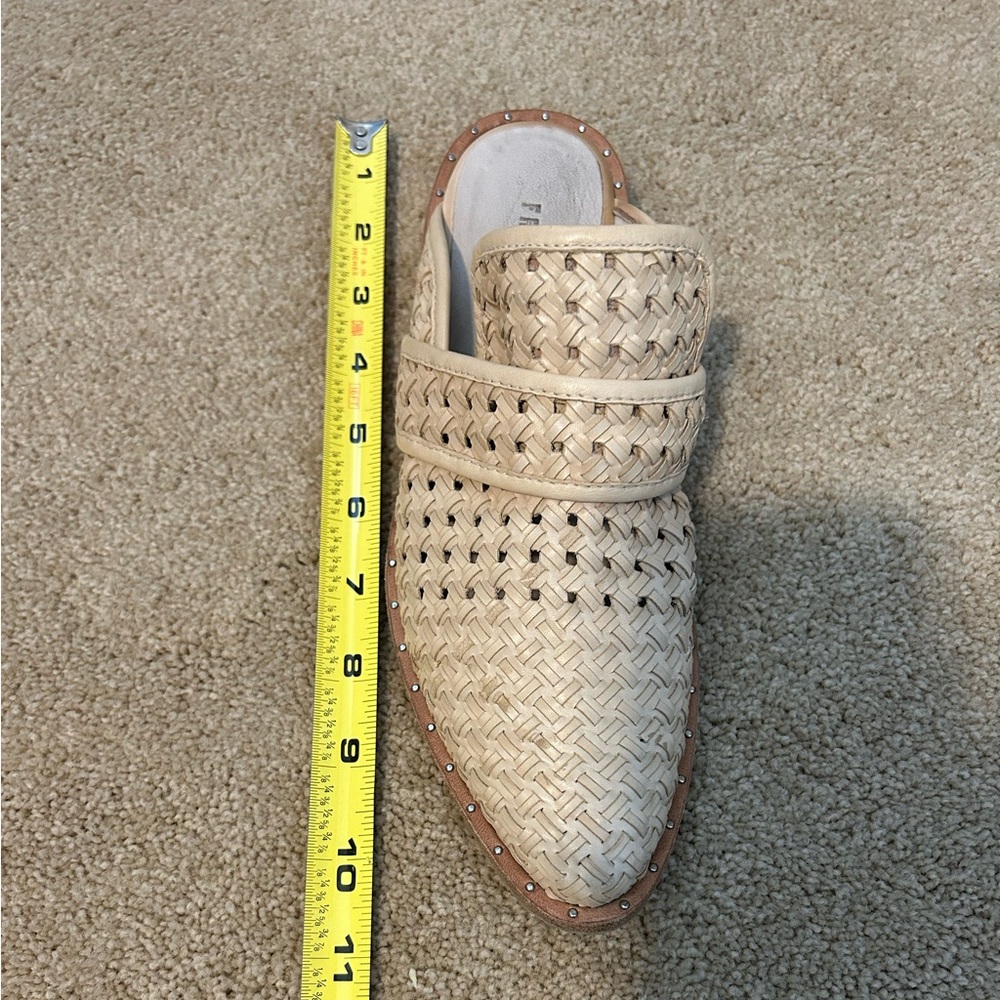 Freda Salvador Mules - Picture 8 of 8